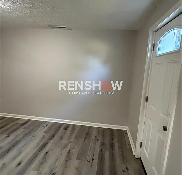 68 Royal Oaks Pl — Photo 11