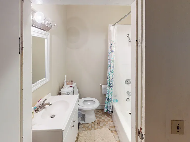 71-73 Chestnut Hill Ave — Photo 12