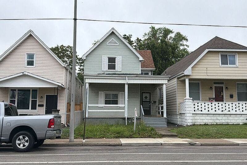 1st image of 1021 W Franklin St