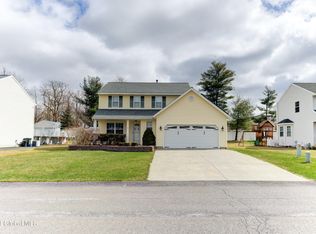 7 Gordon Ct, Rensselaer, NY 12144