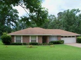 6063 Fox Chase Trl, Shreveport, LA 71129
