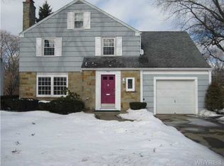 934 McKinley Ave, Niagara Falls, NY 14305