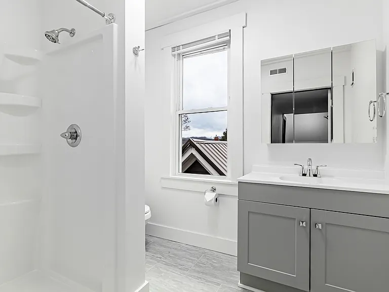 496 Dorsey Ave — Photo 22