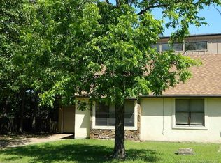 204 Summit Ridge Dr, Tahlequah, OK 74464