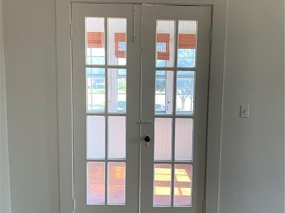 4th image of 5648 Canal Blvd
