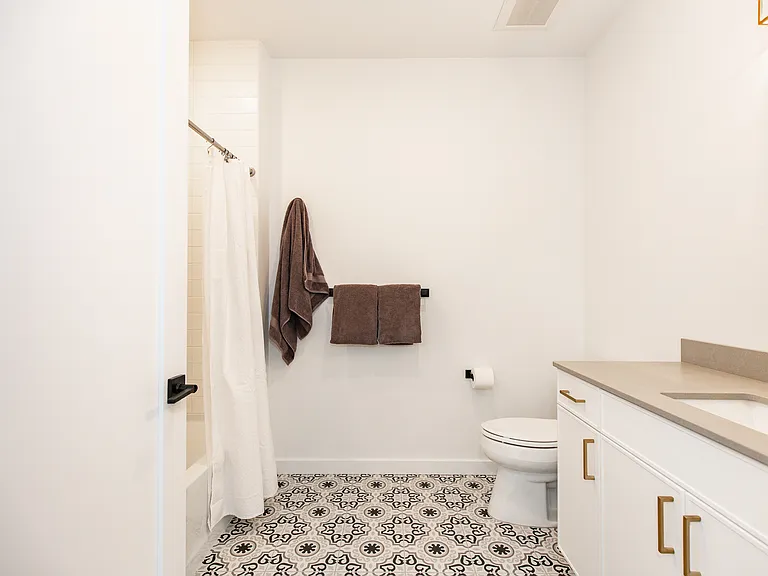 4204 Ravalli St #205 — Photo 18