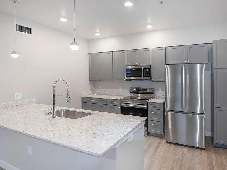Inspiration Apartments — Photo 3