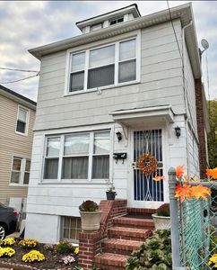 1369 Merry Avenue, Bronx, NY, 10461