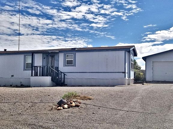 2nd image of 104 Camino Seis