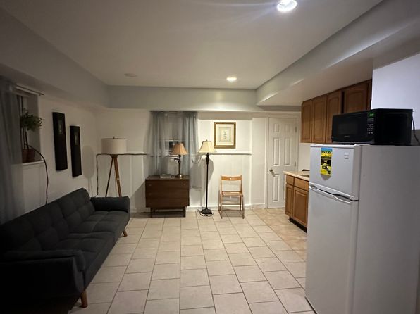 (undisclosed Address)