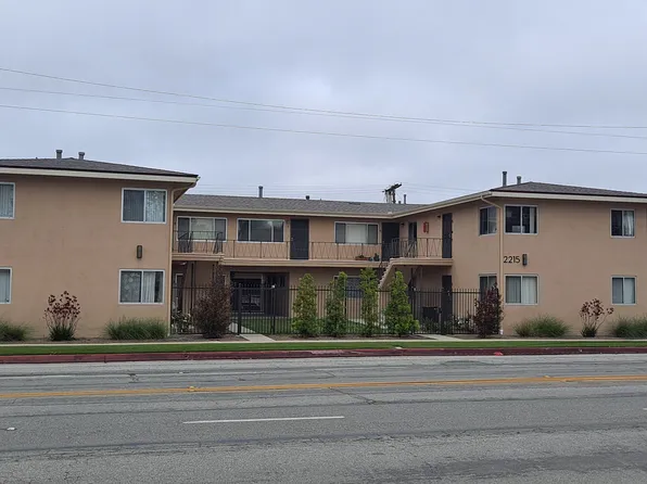 2215 W 182nd St #A, Torrance, CA 90504