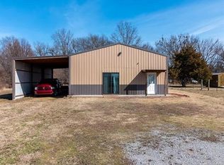 225 S Maple St, Pryor, OK 74361