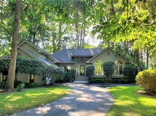 9 Greenwood Ct, Hilton Head Island, SC 29928