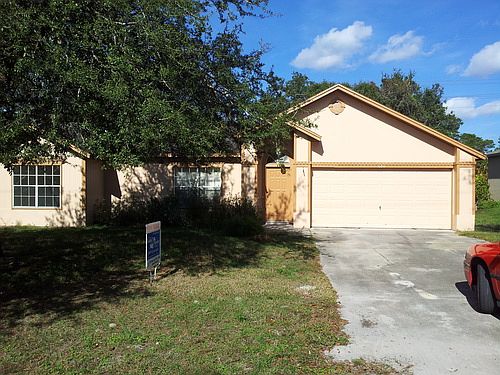 1st image of 656 N Apache Cir