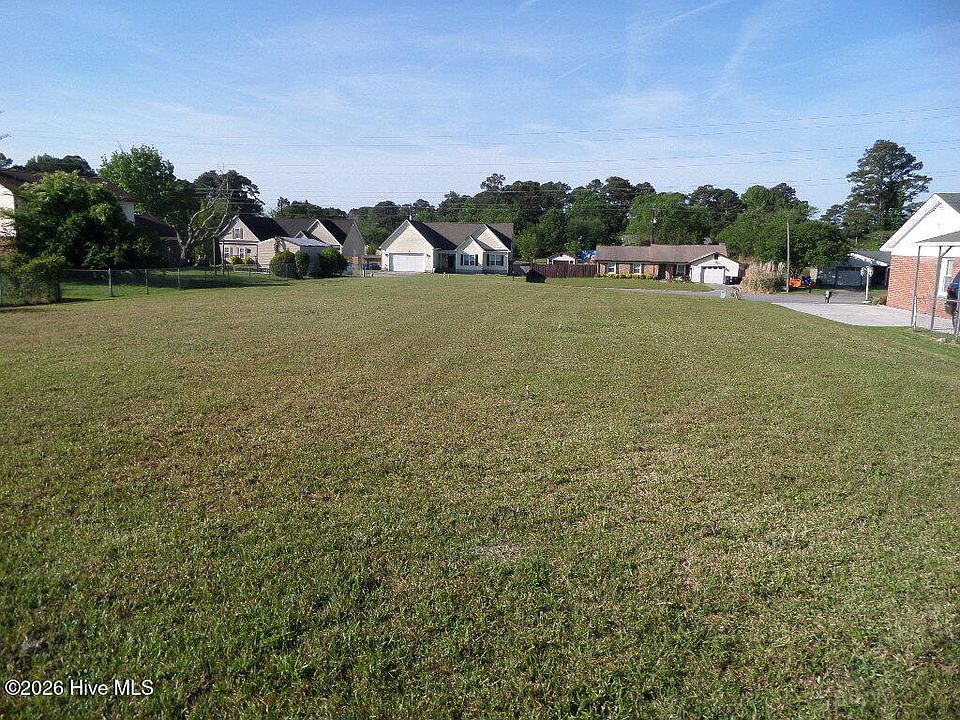 1st image of 302 W Willowood Court LOT 6