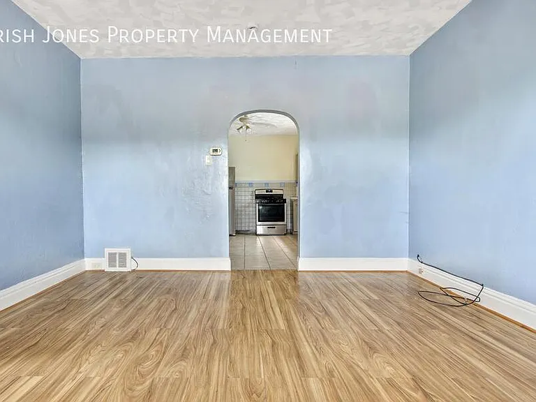 1784 William St #1 — Photo 6