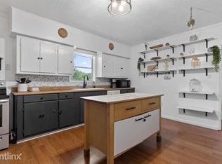 1111 S Interurban St #R, Anna, TX 75409