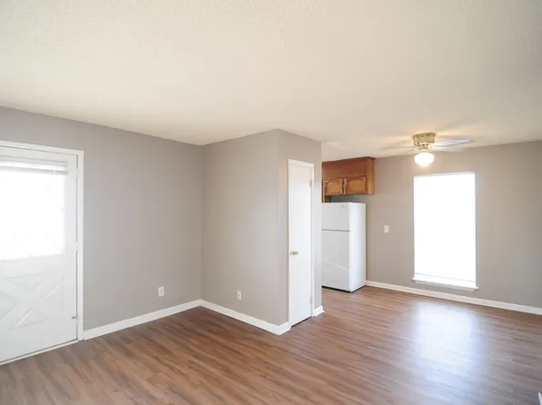 Old Highway 431 2979, 2979 Old Highway 431 #A, Owens Cross Roads, AL 35763