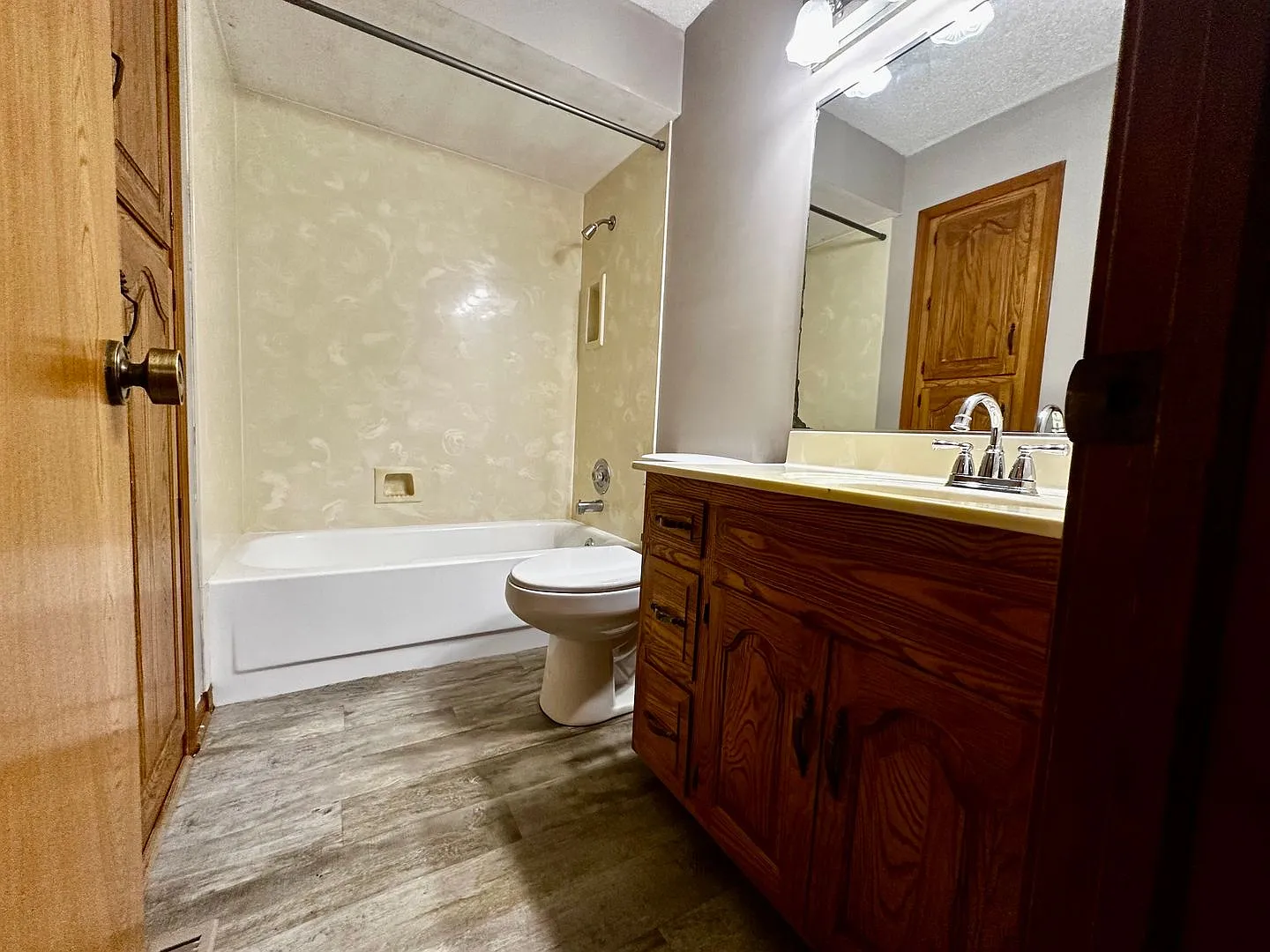 Costin, LLC - 3202-3204 N Delaware Duplex — Photo 3