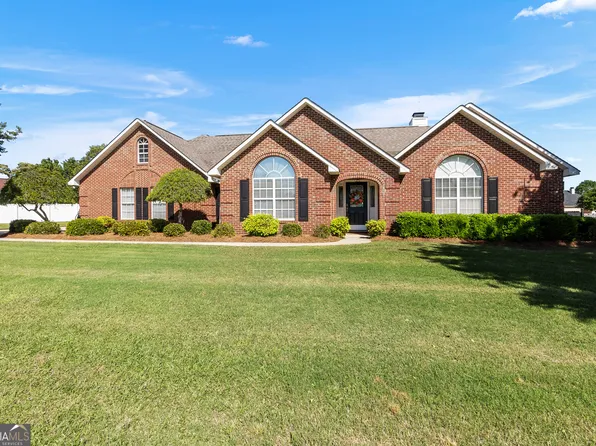 110 Brentwood Dr, Warner Robins, GA 31088