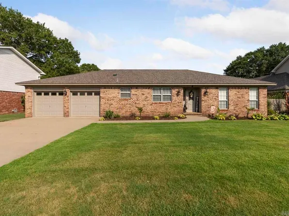 6 McKee Cir, North Little Rock, AR 72116