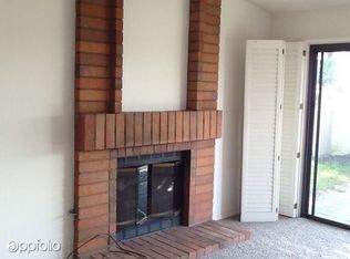 6827 Maple Leaf Dr, Carlsbad, CA 92011