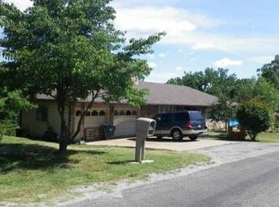 496 Wood Ridge Dr, Blue Eye, MO 65611