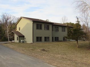 39 Garner Rd #B, Averill Park, NY 12018