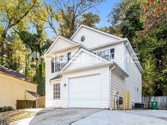 3rd image of 770 Brittany Ct