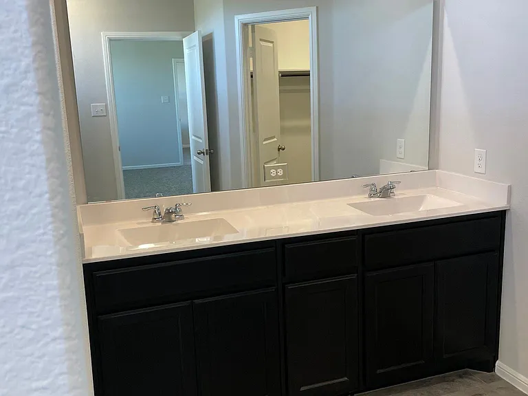 9320 Red Brush Trl — Photo 5