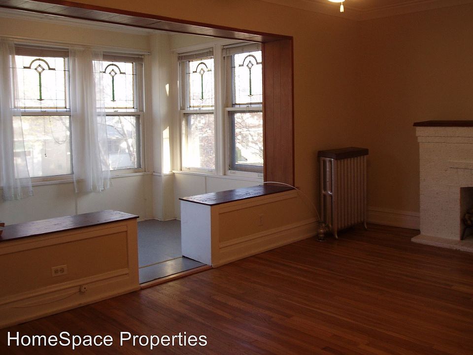 1st image of 645 N Lombard Ave APT 1S