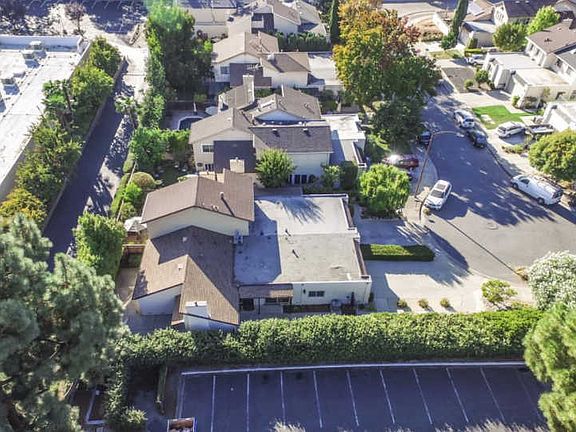 3rd image of 3109 Acorn Ct