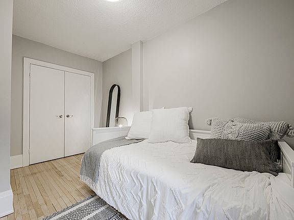 5th image of 261 Vaughan Rd