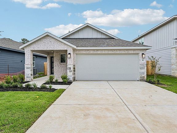 2nd image of 383 Sunrise Ranch Dr