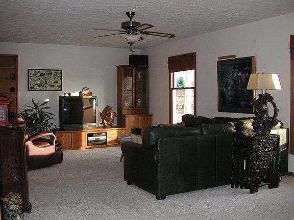 Large Living Room overlooks pond