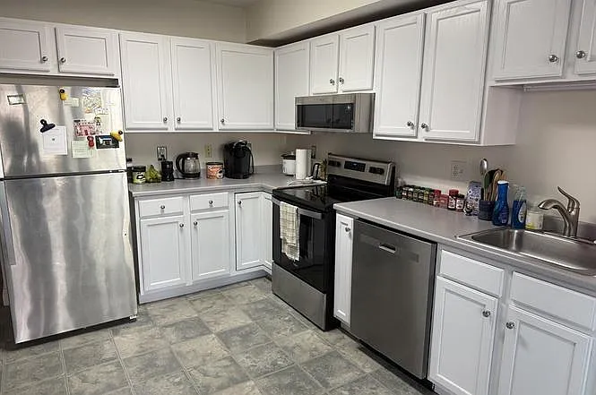 79 Waite Street Ext #16