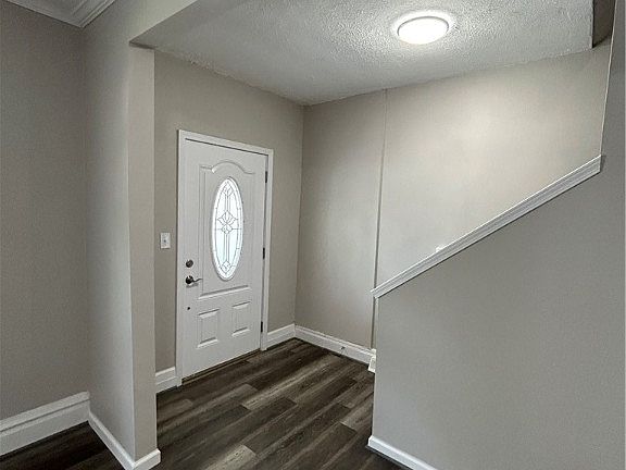 4th image of 343 N 1st St