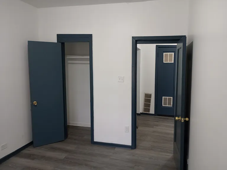6959 S May St #2 — Photo 9