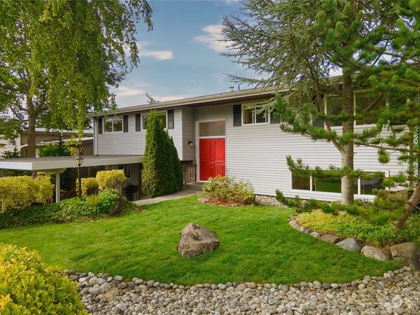 19835 19th Avenue NW, Shoreline, WA 98177