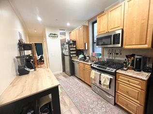 28-17 36th St #2R, Astoria, NY 11103