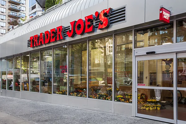 Rented by Compass | media 17