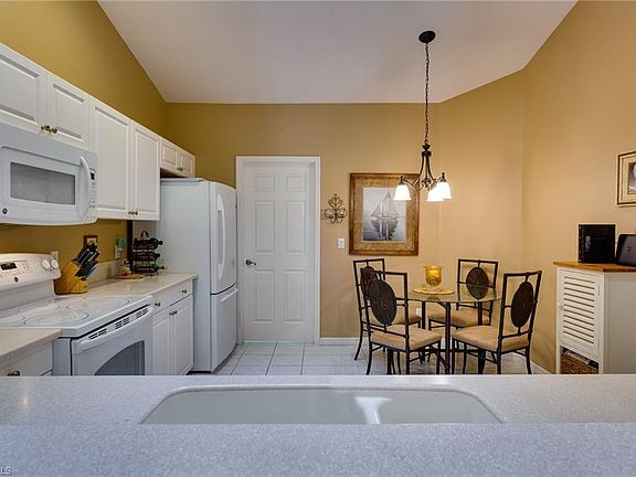 2nd image of 139 Aquarina Blvd