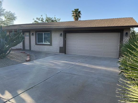 2nd image of 4352 E Villa Maria Dr