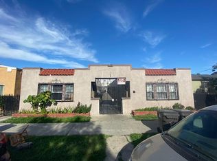 1136 Gardenia Ave, Long Beach, CA 90813