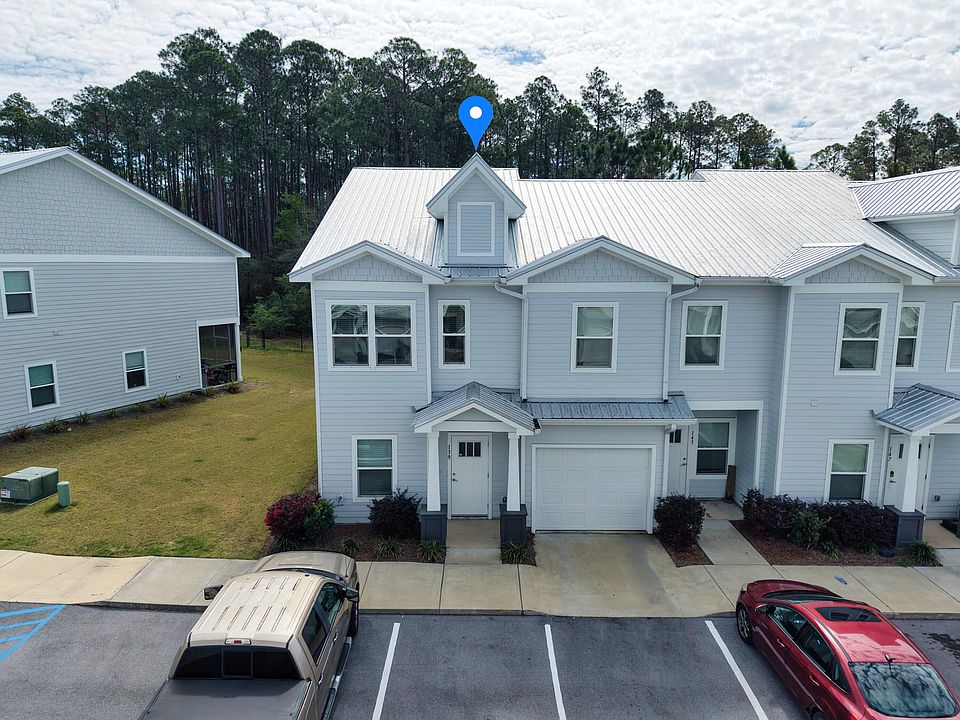1st image of 139 Date Palm Ln