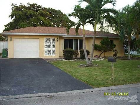 1st image of 8210 NW 91st Ter