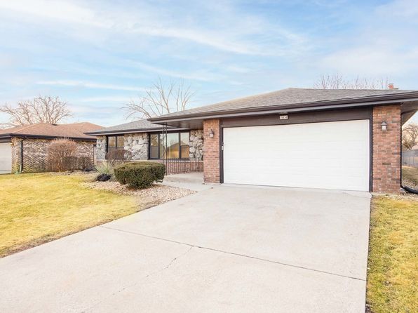 15252 Larkspur Ln, Orland Park, IL 60462