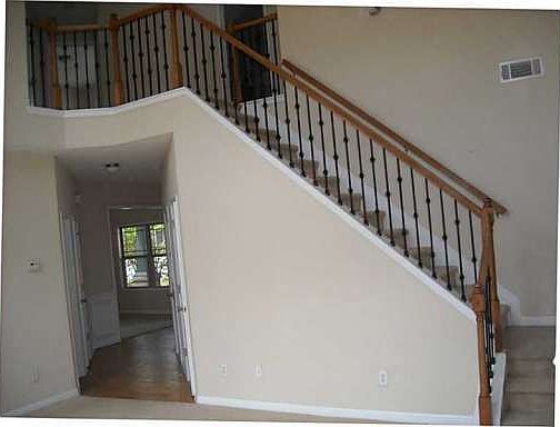 4th image of 1906 Stoney Chase Dr