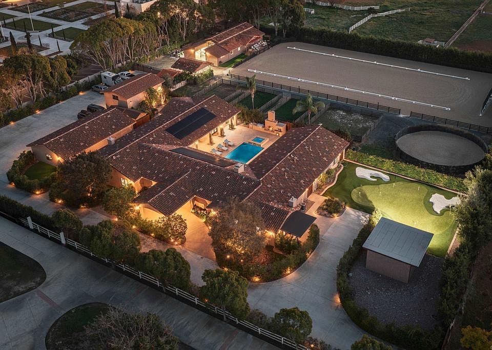 1st image of 15731 Via De Santa Fe