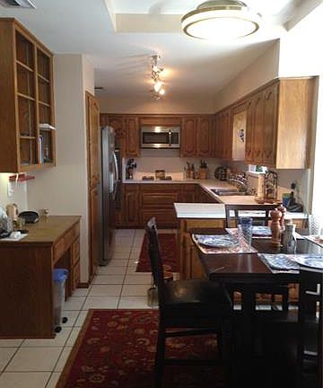 4th image of 3042 Sweet Briar St